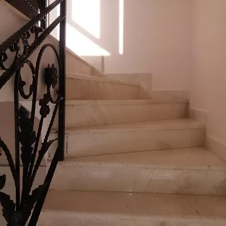 2 Yatak Odali Bluehouse With A Sea View Апартаменты *